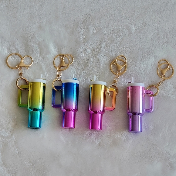 Accessories - Colorful Tumbler Set Of 4 Keychain Set Bag Charms